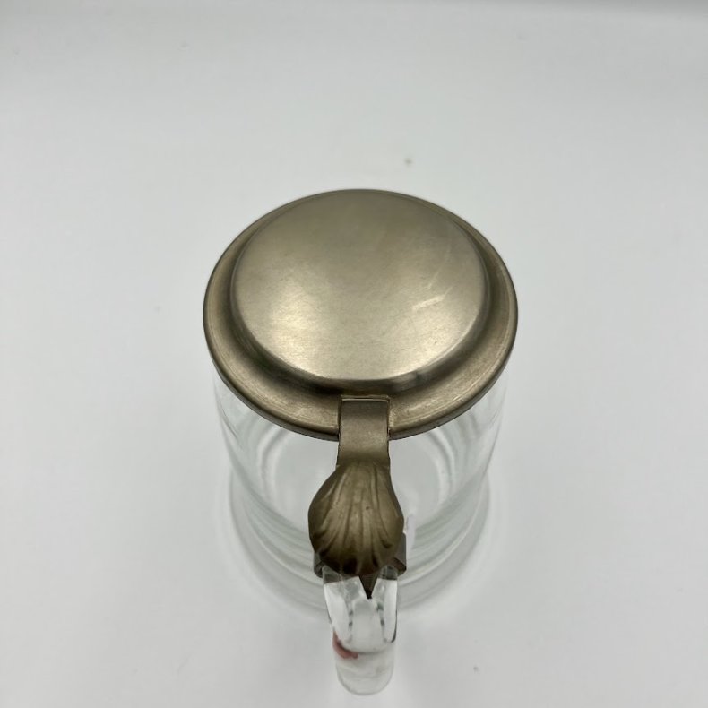 Vintage tysk Rastal �lkrus i glas med graveret kornmotiv og tinl�g