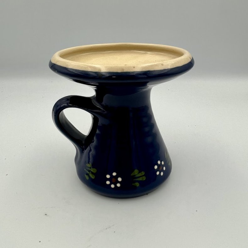 Bl� keramikvase med hank og blomsterm�nster