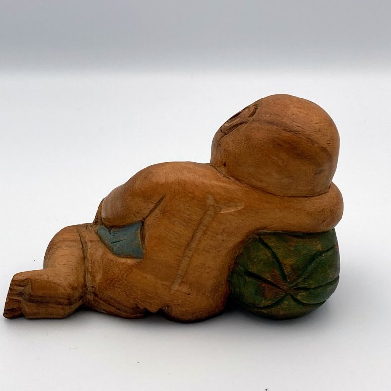 Sovende munk tr� figur 