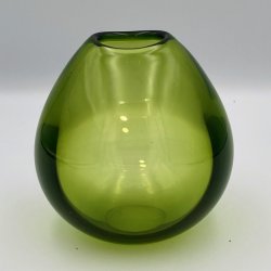 Gr�n Holmegaard Vase