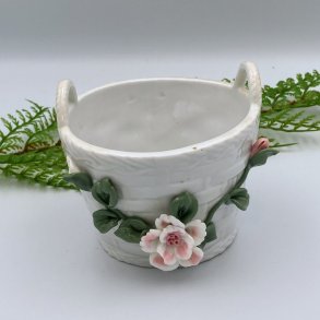 Dekorativ blomsterpotte / urtepotteskjuler