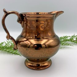 Porcel�ns kobberfarvet kande