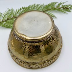 Messing urtepotteskjuler