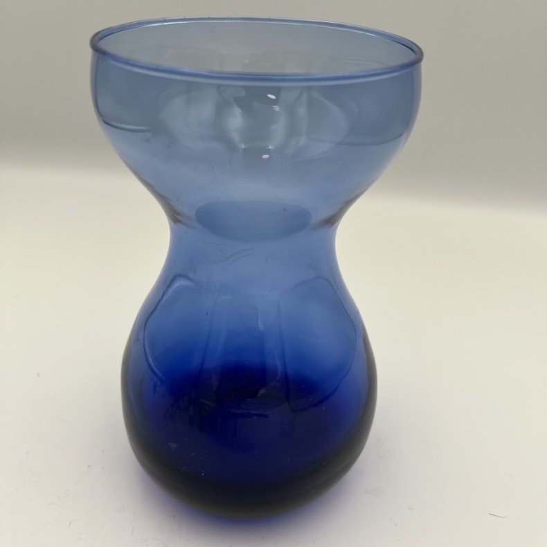 Bl� Holmegaards vase