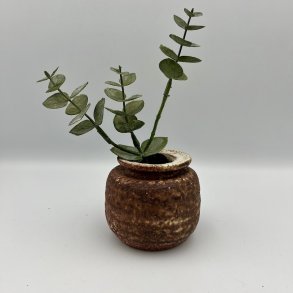 Lille brun keramikvase