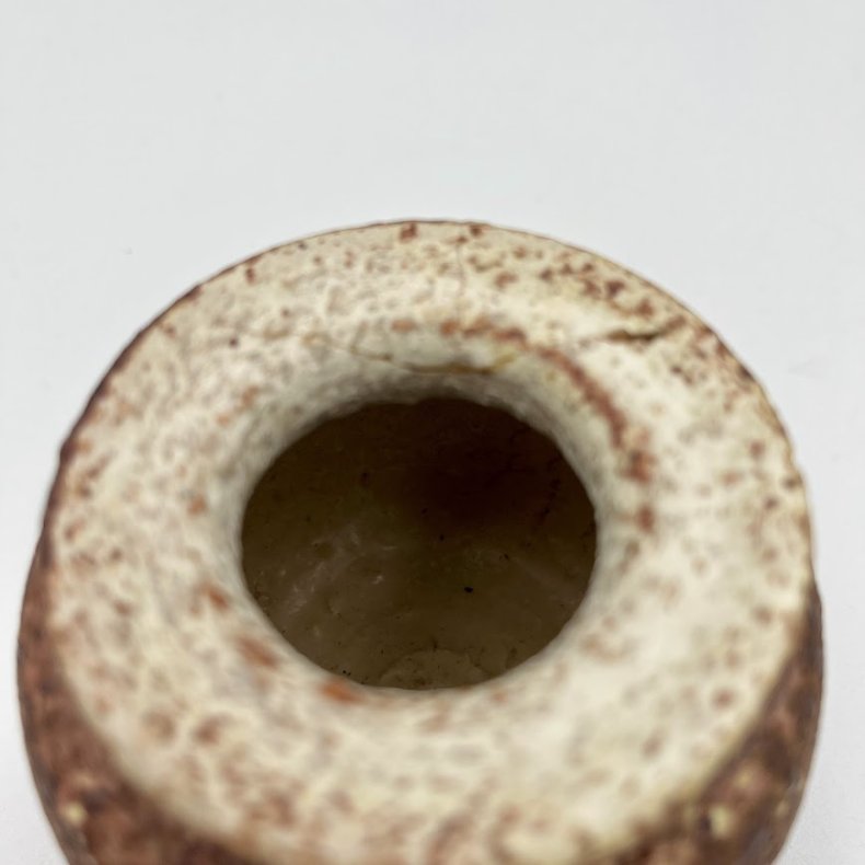 Lille brun keramikvase