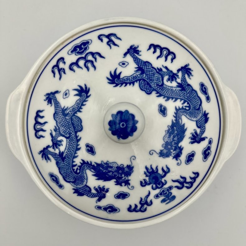 Porcel�nssk�l med dragemotiver