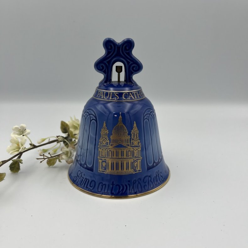 Bl� klokke fra London