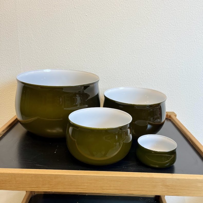 Smukke sk�le fra Holmegaard