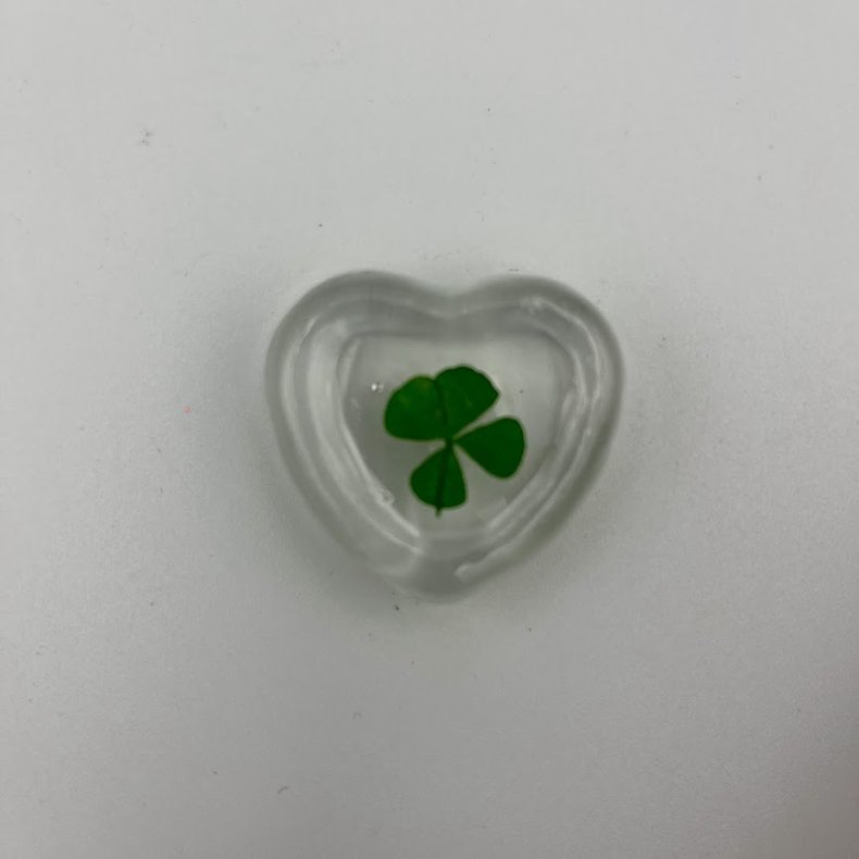 Glashjerte med firkl�ver