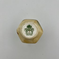 Lille porcel�nsvase