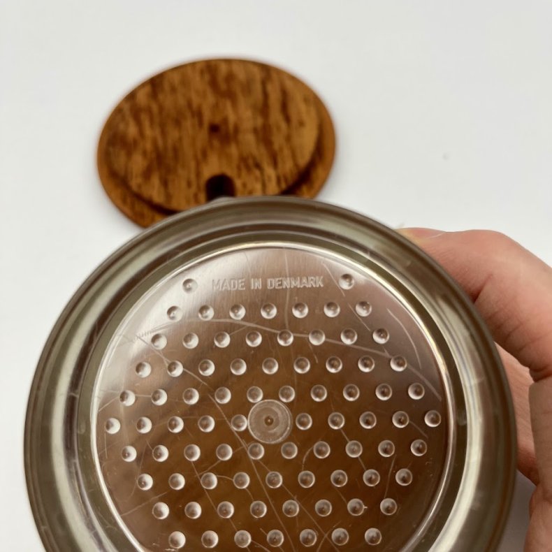 Beholder p� teakbund