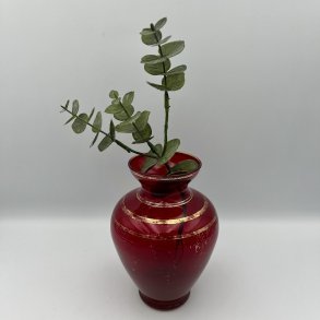 R�d vase