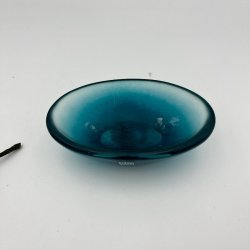 Glassk�l fra B�low 