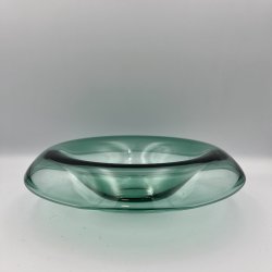 Elegant glassk�l