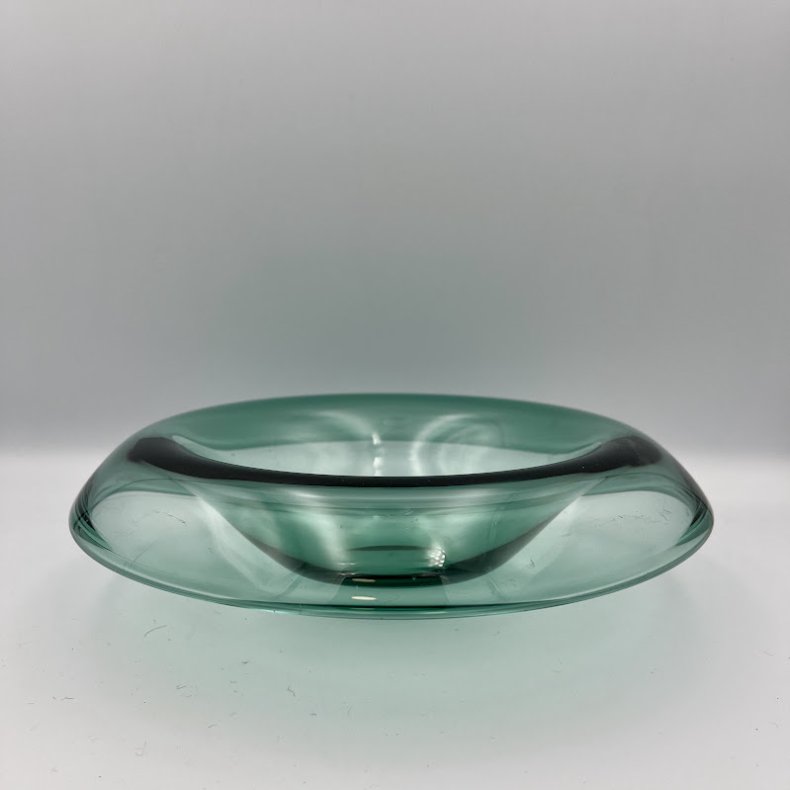 Elegant glassk�l