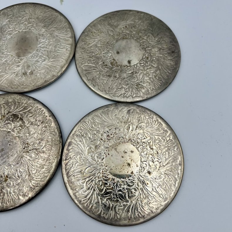 Bordsk�nere/coasters i s�lvplet