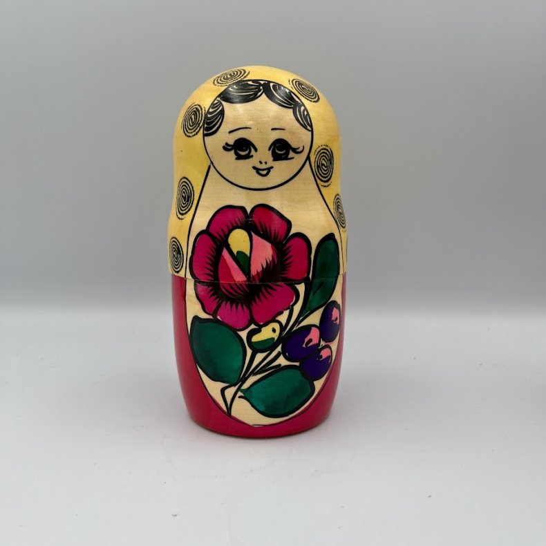 Klassiske H�ndmalede Babushka-dukker i Tr� � Traditionelt S�t (5 stk.)