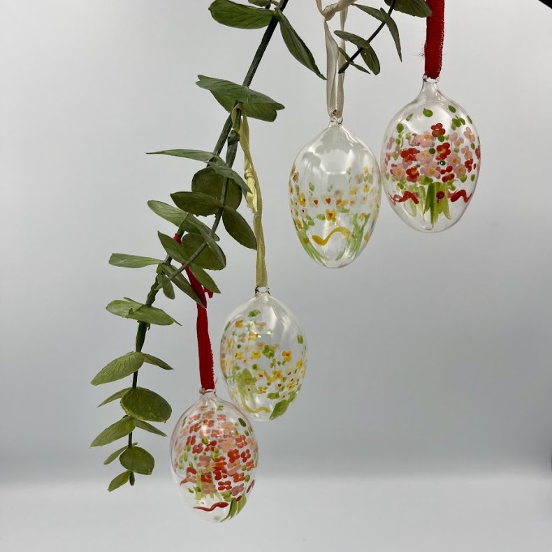 H�ndmalede P�ske�g i Glas � Smukke Glas�g med Blomstermotiver (4-pak)