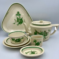 Royal Copenhagen "Gr�n Blomst"