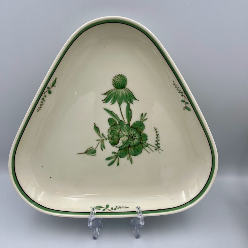 Royal Copenhagen "Gr�n Blomst"