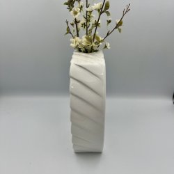 Hvid muslingeformet vase