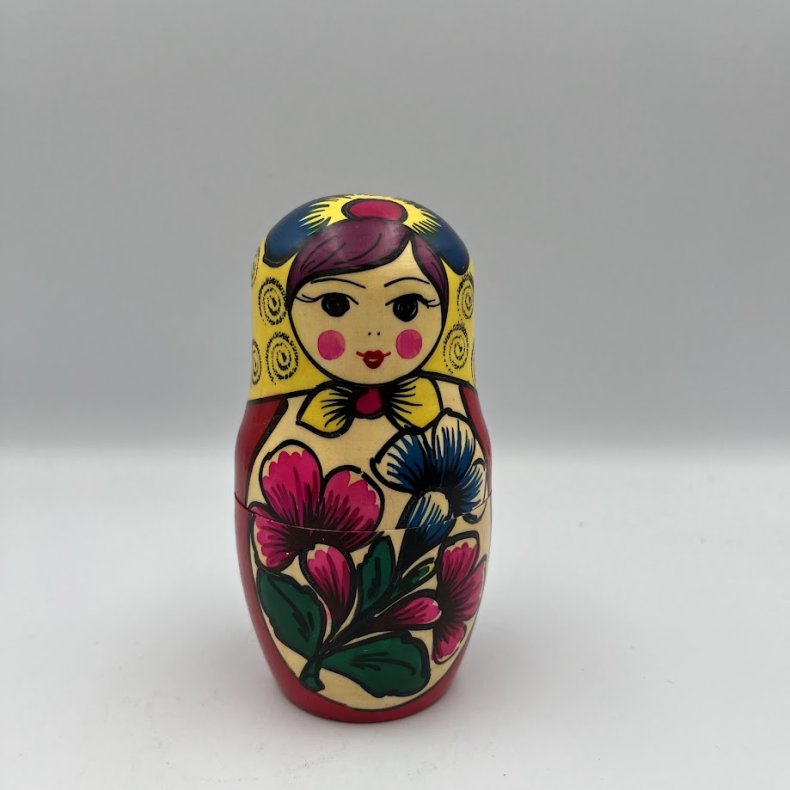 Klassiske H�ndmalede Babushka-dukker i Tr� � Traditionelt S�t (6 stk.)