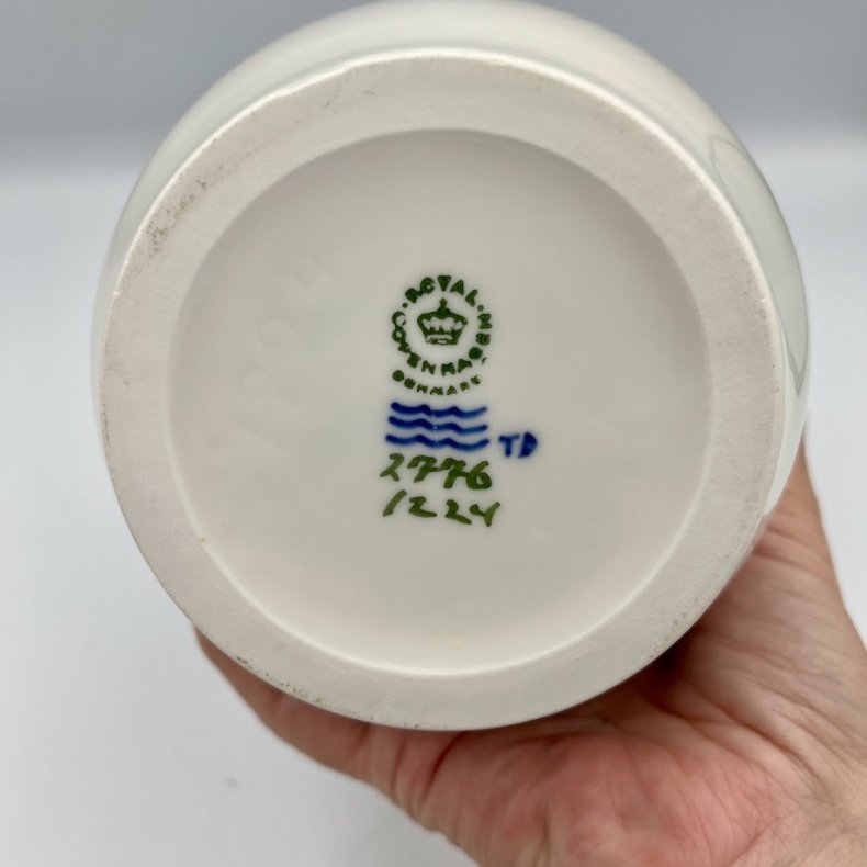 Royal Copenhagen Vase med landskab