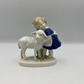 Tysk porcel�nsfigur - pige krammer lam