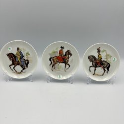 Mini tallerkner med milit�r officer hest.�