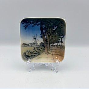 Royal Copenhagen � Dybb�l M�lle