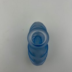Elegant Vintage Parfumeflaske i Frostet Bl� Glas
