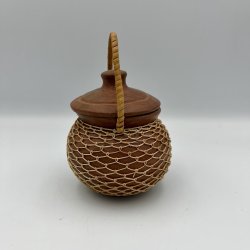 Terrakotta-krukke med Rattanflet