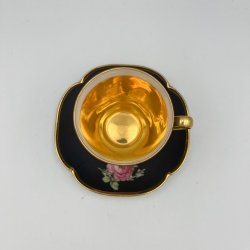 Elegant vintage mokkakop med underkop i porcel�n og 24K guld