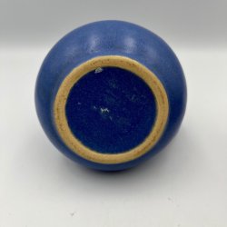 Smukt retro sukker- og fl�des�t i bl� keramik. 